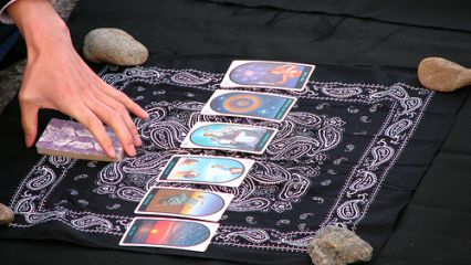 How much can you trust Tarot?